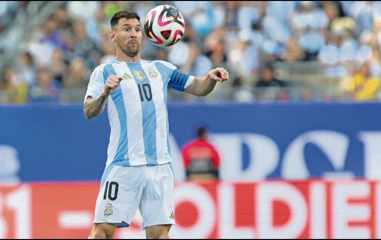 Lionel Messi jugó 34 minutos en el partido que Argentina enfrentó a Ecuador. EFE