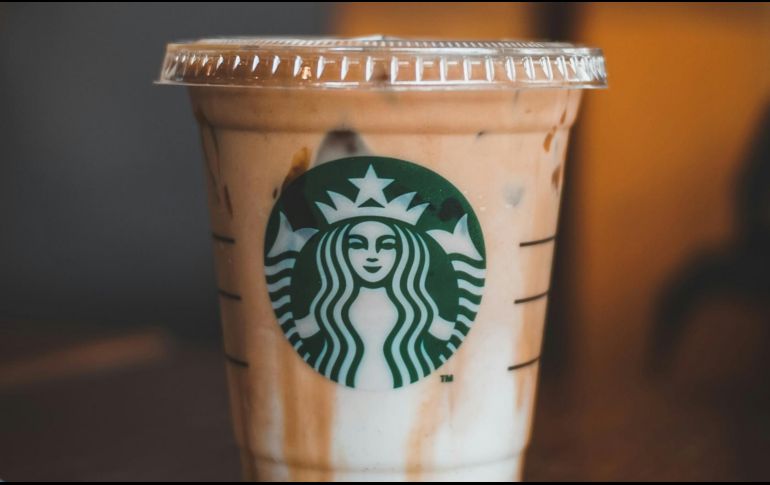 Starbucks ha lanzado la promoción Father’s Day Card, la cual concluye el próximo 30 de junio. Unsplash