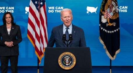 Biden hace ajustes en migración para convencer a los electores