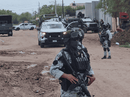 El operativo de las fuerzas federales se inició durante las primeras horas de este domingo, lo que despertó a los habitantes del poblado de Sánchez Celis. SUN