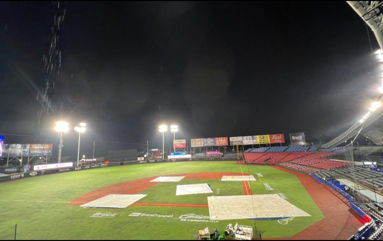 El compromiso estaba pactado para llevarse a cabo en el Estadio Panamericano a las 20:00 horas. X/ @charrosbeisbol.