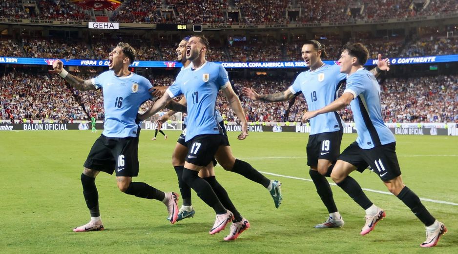 Uruguay espera rival en el grupo D entre Brasil y Colombia. EFE/ W. PURNELL.