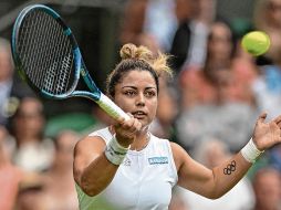 Renata Zarazúa es la primera tenista mexicana en jugar en la cancha central de Wimbledon. AFP/G. Kirk